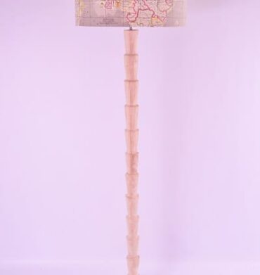 SL038 Wooden Lamp