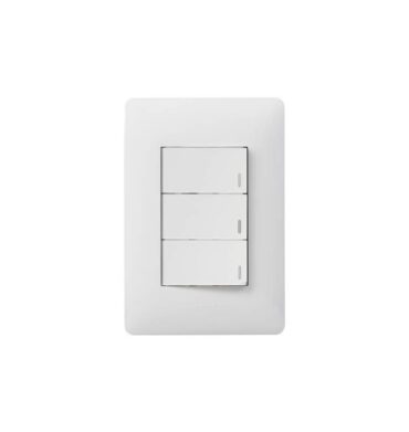 Legrand 3 Lever Switch White