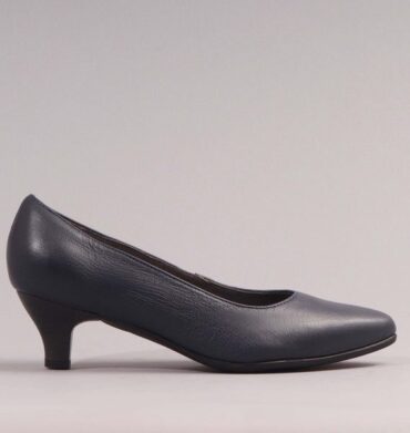 Froggie Kitten Heel Court Shoe in Navy - 1098