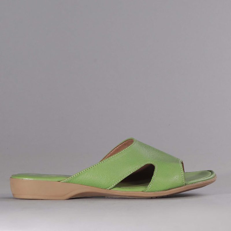 Froggie | Froggie Mule Sandal in Kiwi - 12047 | Metro Menlyn