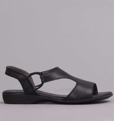 Froggie Singback T-Bar Flat Sandal in Black - 12104