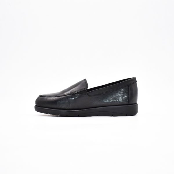 Hush Puppies Thea Genuine Leather Slip-on - Black - Image 4