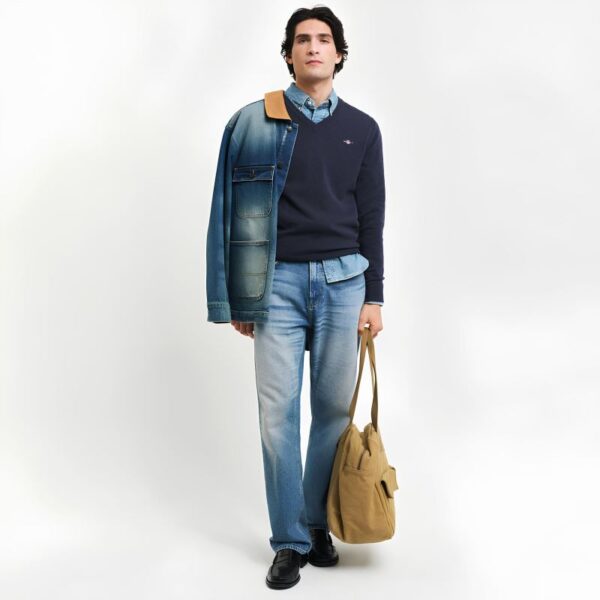 Gant Superfine Lambswool V-Neck Sweater Denim - Image 4