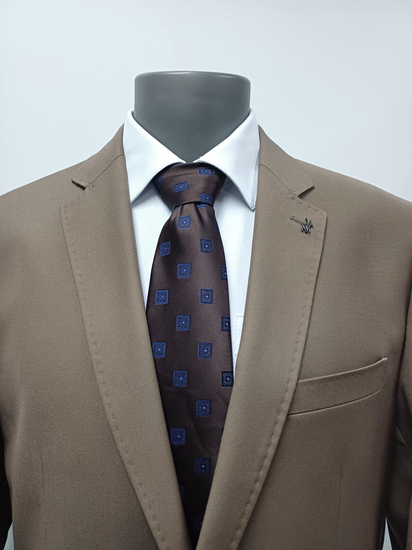 Polo Custom Fit Suit Brown (3)