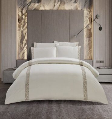 Cotton Co Roberto Duvet Cover Cream 400TC