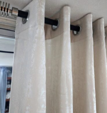 Design Company Cobblestone L/Curt Eyelet - Latte