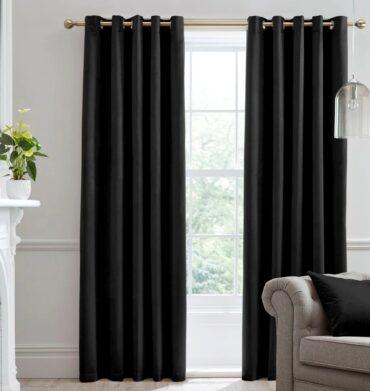 Royal Velvet 100% Block Out Eyelet Curtain - Black