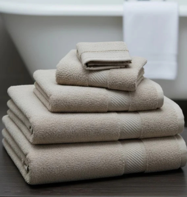 Simon Baker Hotel Collection Towels