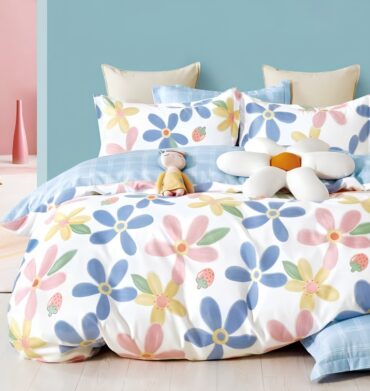 Cotton Co Kids Club Duvet Cover Daisy