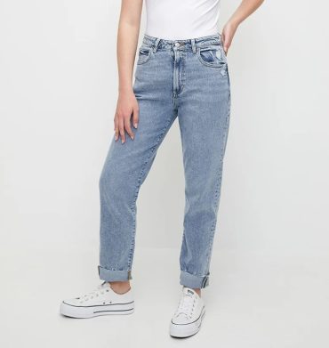 Jade Mom Light Wash Jean