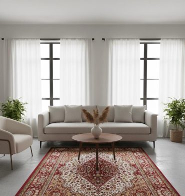 RKIA02 Kiara 1.63M X 2.2M Heritage R6702