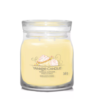 Yankee Vanilla Cup Cake  Candle-Medium