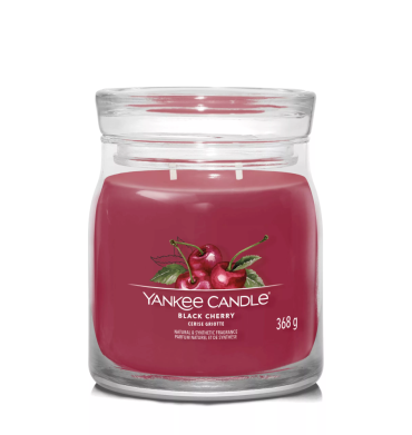 Yankee Signature Candle Black Cherry Medium